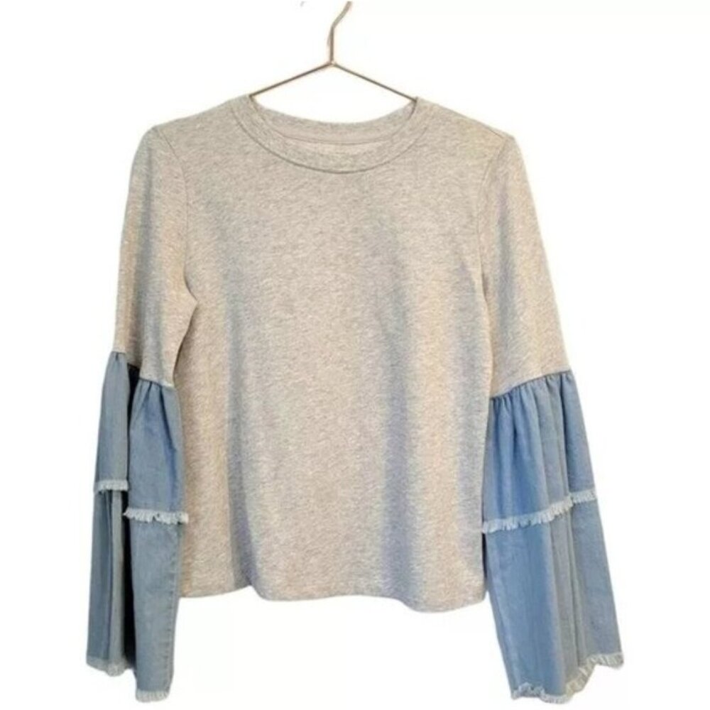 K/Lab | Two Toned Chambray Bell Sleeve Boho Crew Neck top Gray